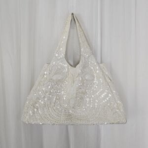 Moyna Cream Shoulder Tote Hobo Shell Bead Bag